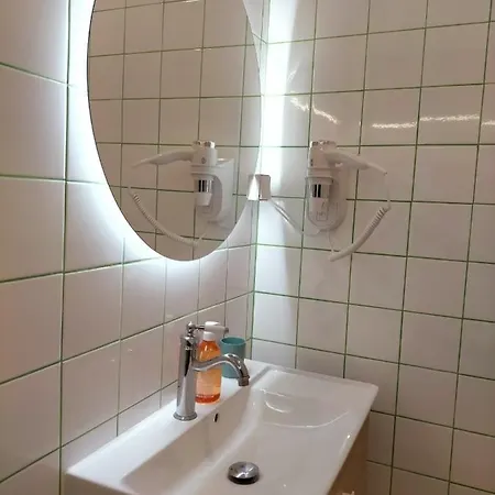 Hotel Jacuzzi *