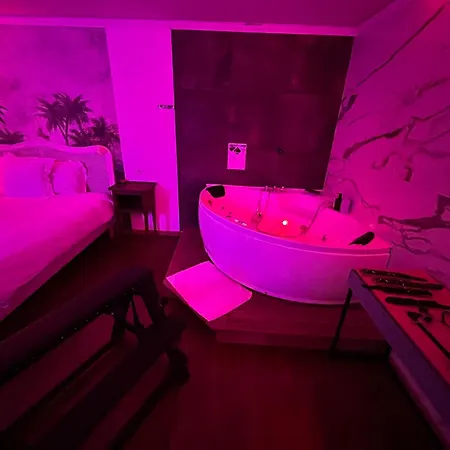 Jacuzzi Hotel Paris